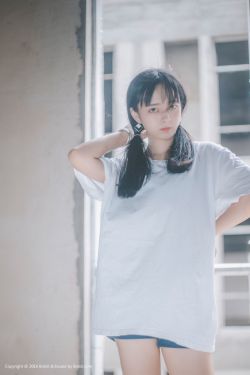 女人公敌片尾曲